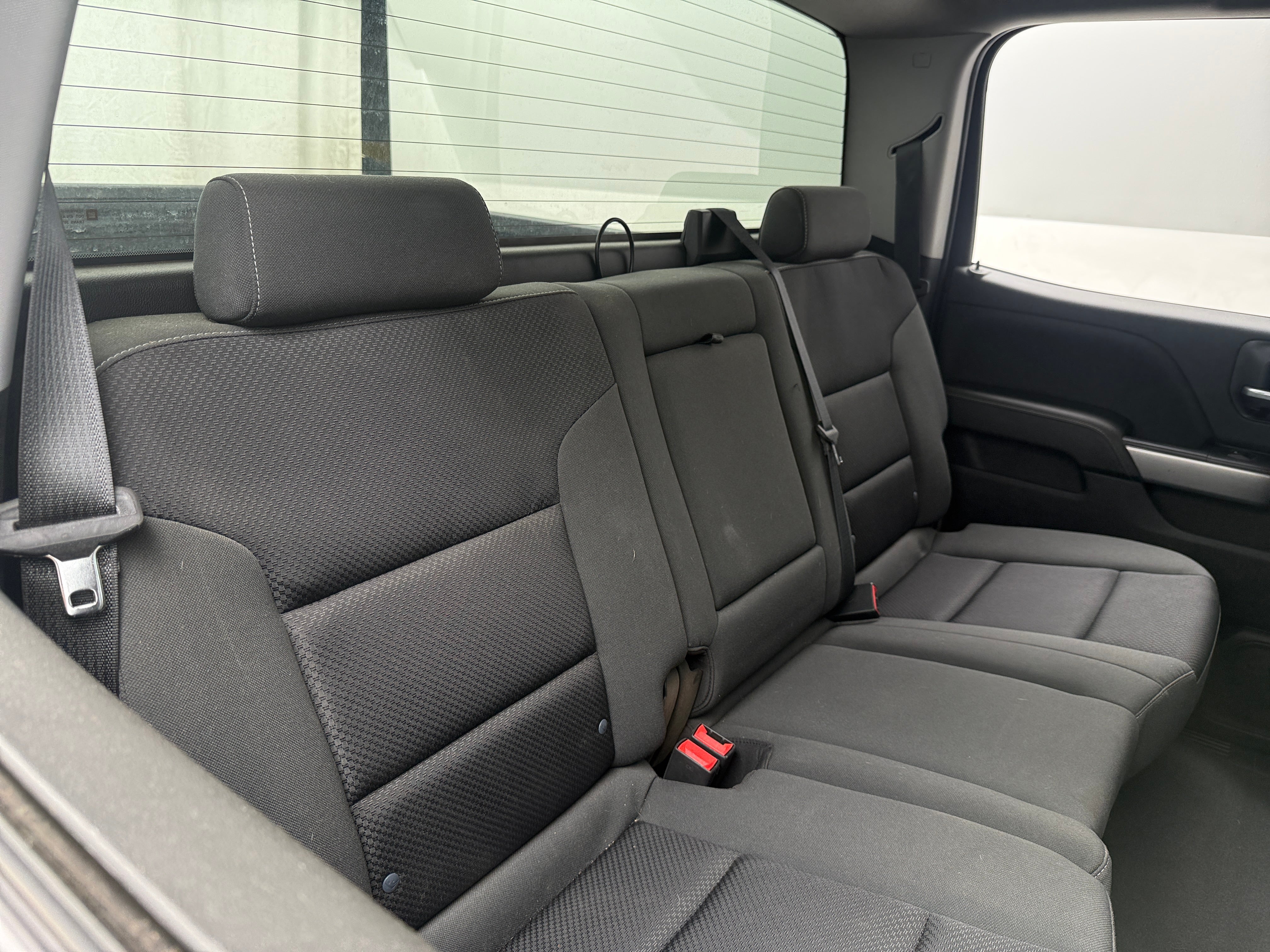 chevrolet silverado 1500 2018 3GCUKREC0JG604468 image chevrolet silverado 1500 2018 3GCUKREC0JG604468 image